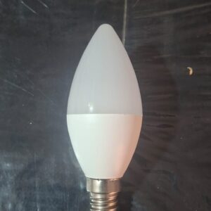 E14 LED bulb 7W – candle light globe (5000K daylight).